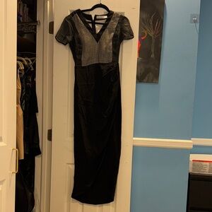 Chic Black and Gray Maxi Dress